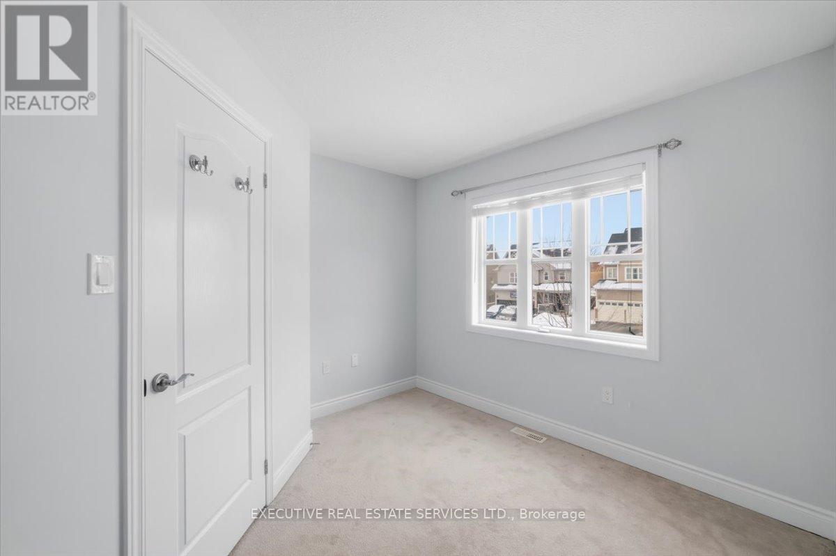 3063 Emperor Drive Property Photo 23