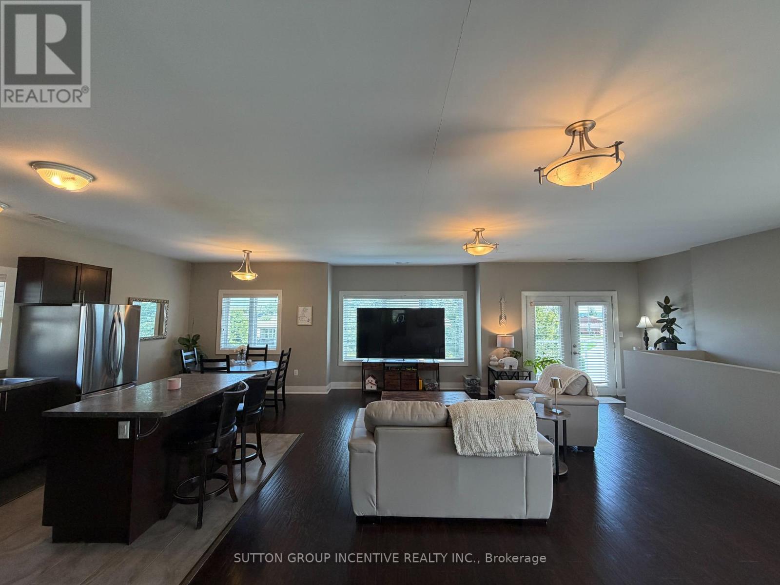 3929 Wood Avenue Property Photo 8