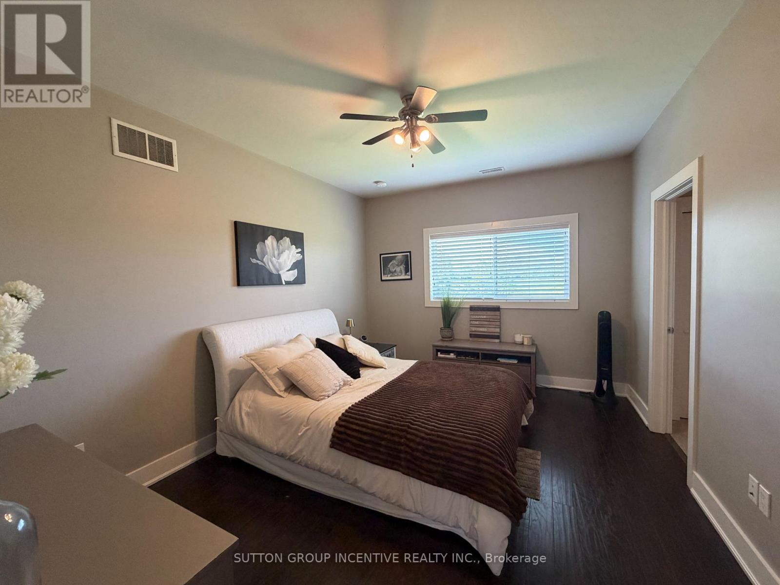 3929 Wood Avenue Property Photo 9
