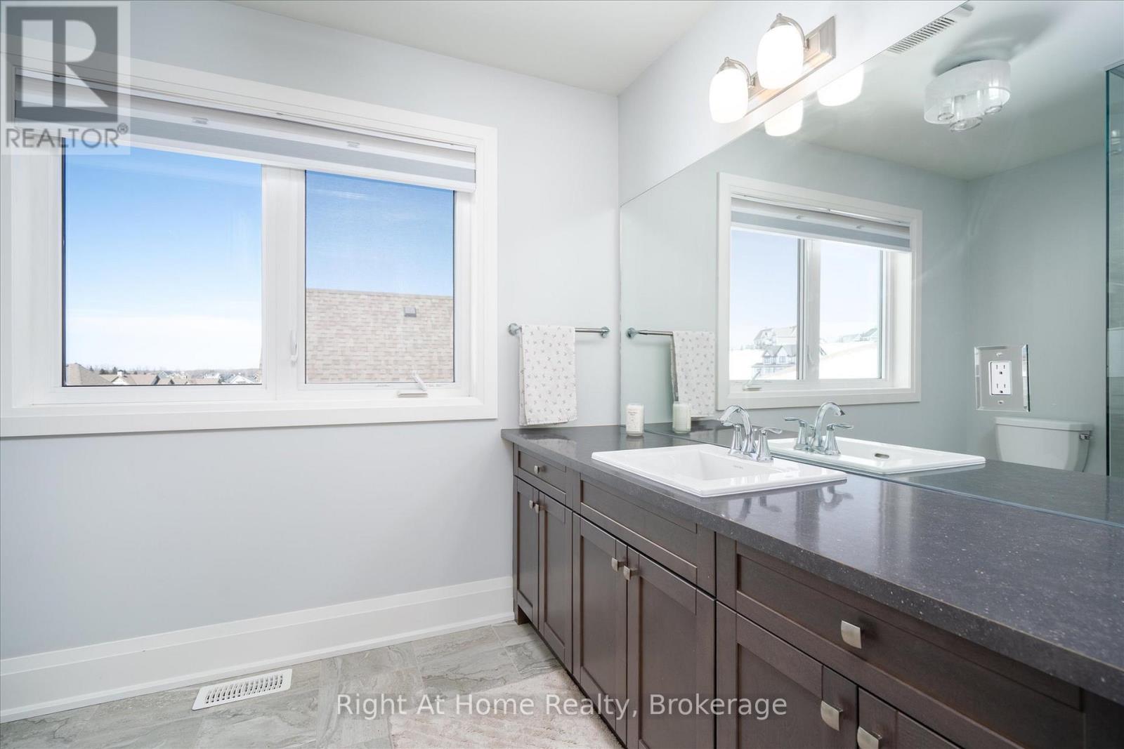 16 Gelderland Crescent Property Photo 25
