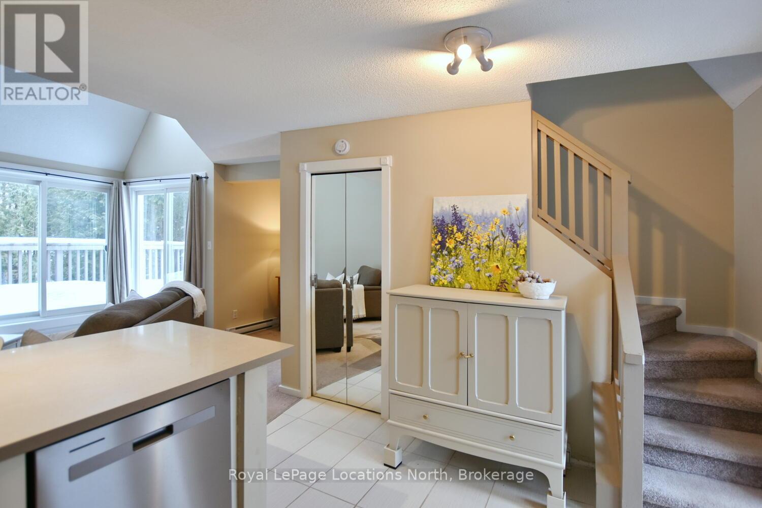 176 - 49 Trott Boulevard Property Photo 13