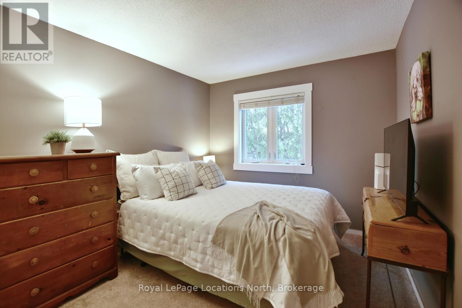 176 - 49 Trott Boulevard Property Photo 25