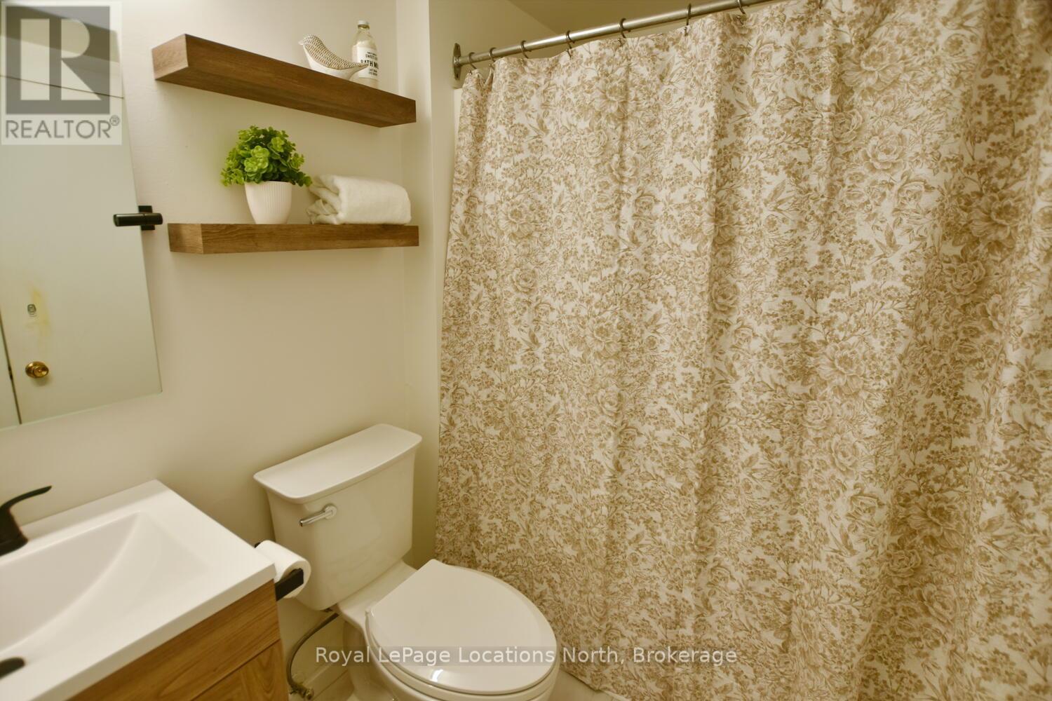 176 - 49 Trott Boulevard Property Photo 28