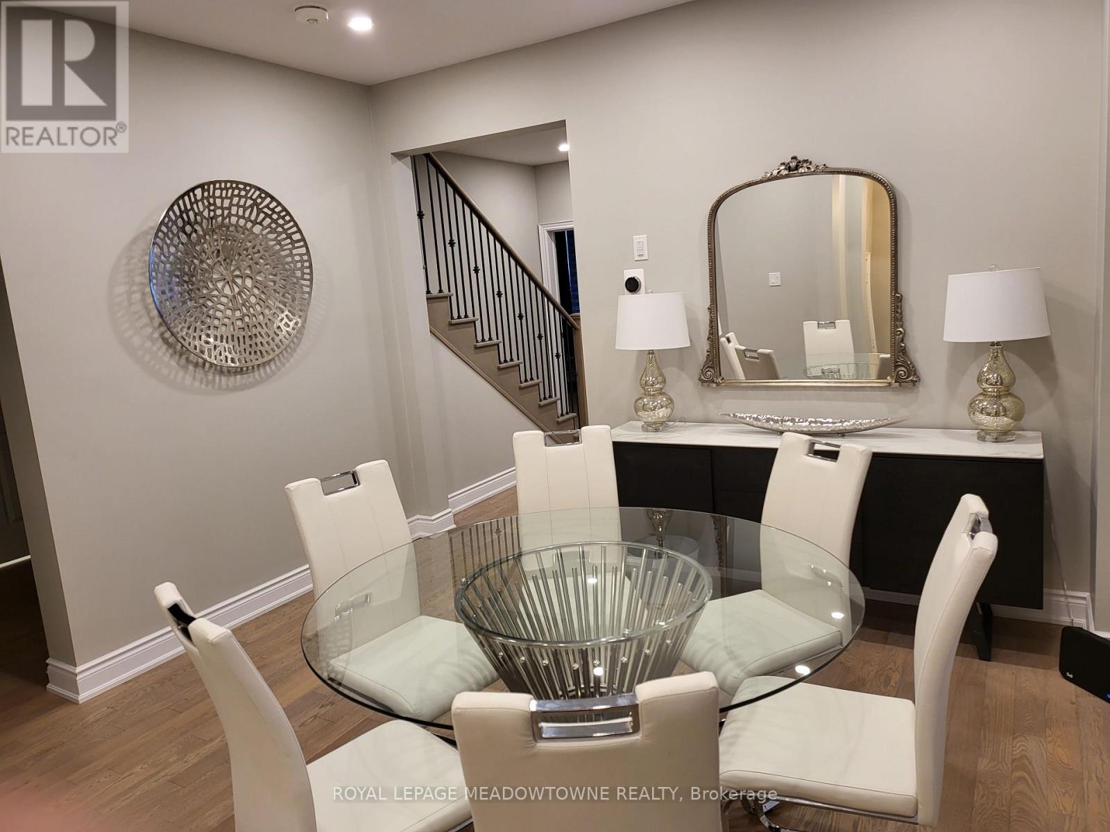 13 Eberhardt Drive Property Photo 8