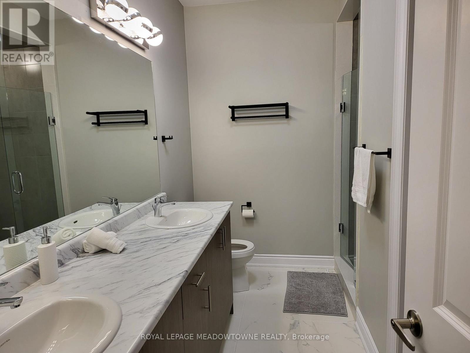 13 Eberhardt Drive Property Photo 29