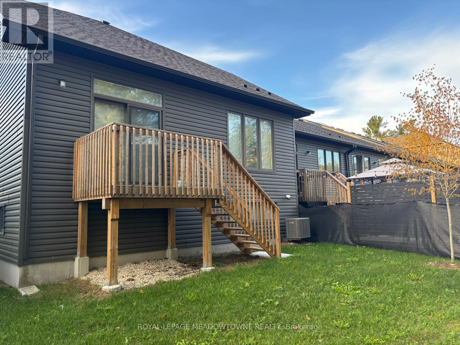 13 Eberhardt Drive Property Photo 33