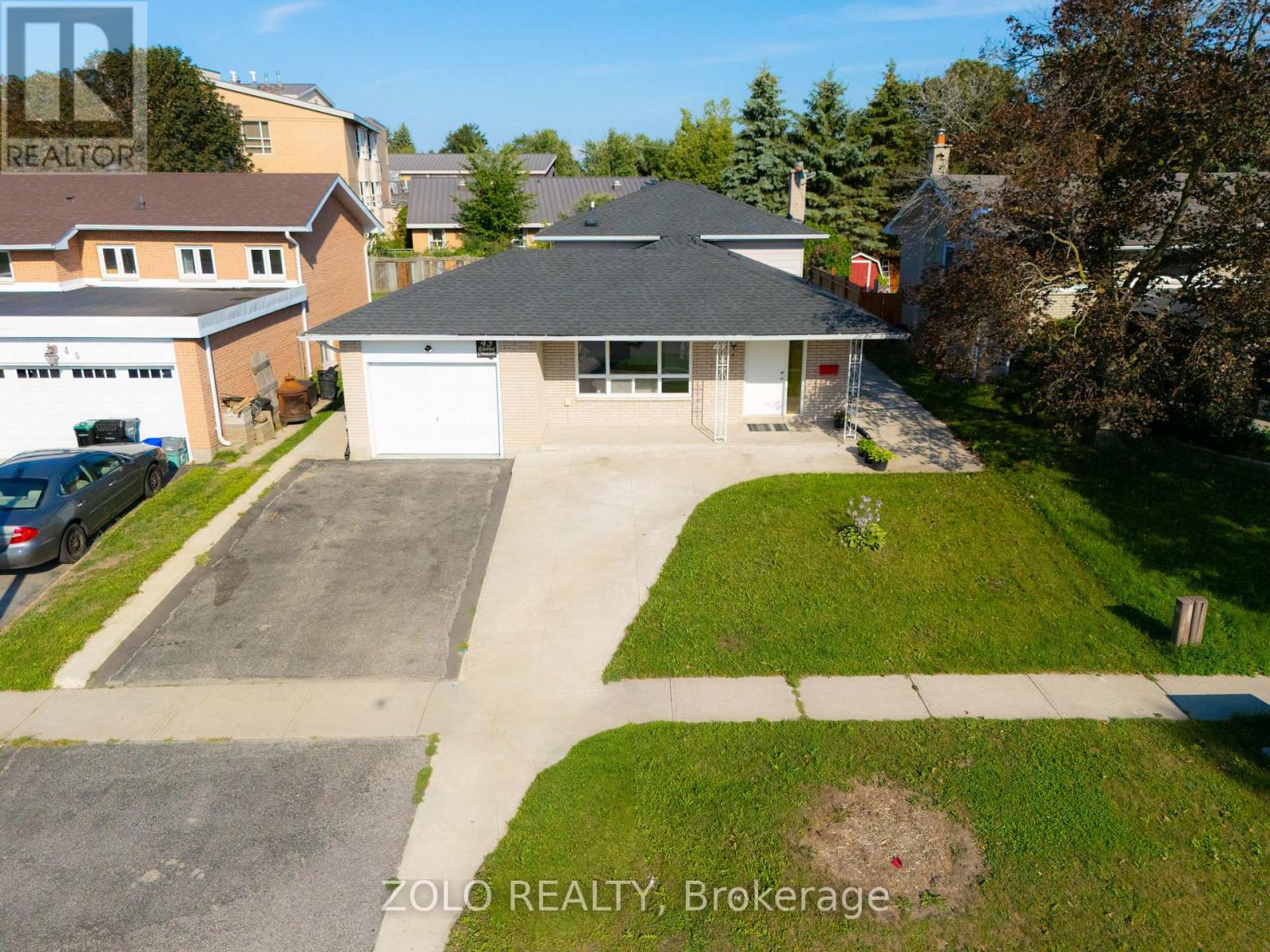 43 Davies Crescent Property Photo 1