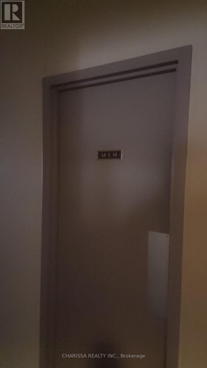 22 Clapperton Street Property Photo 13