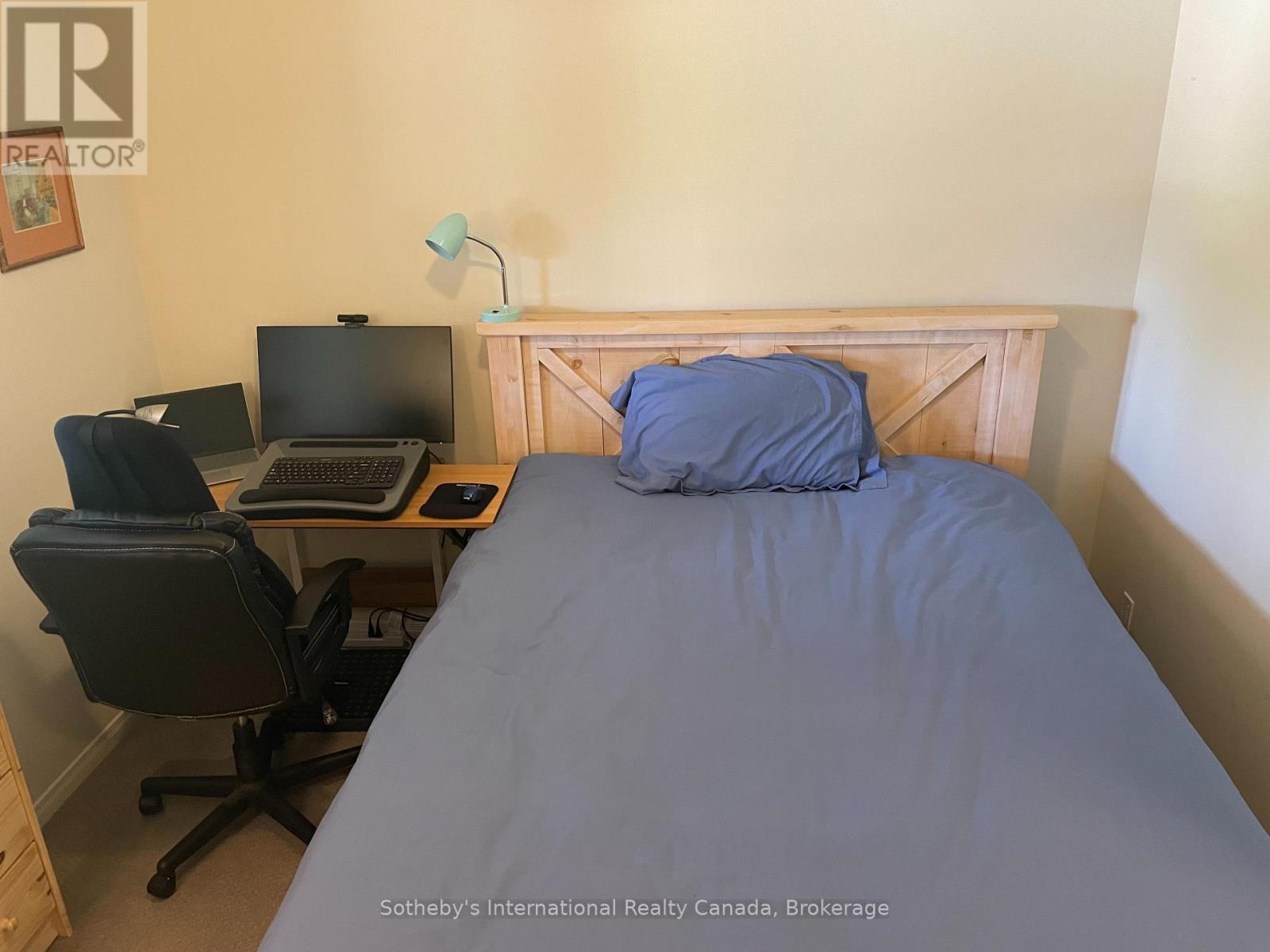 690 Johnston Park Avenue Property Photo 10