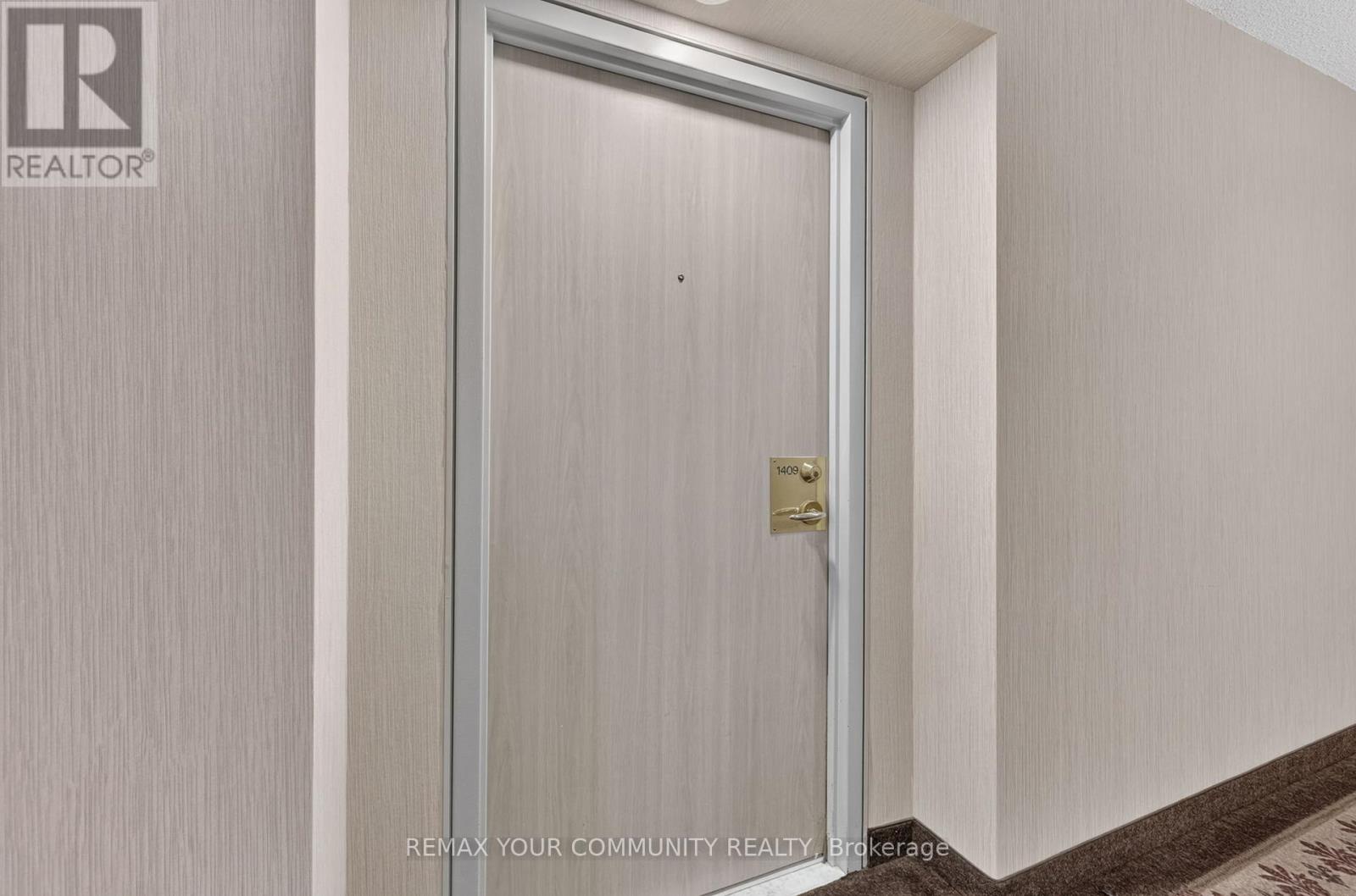 1409 - 140 Dunlop Street E Property Photo 2