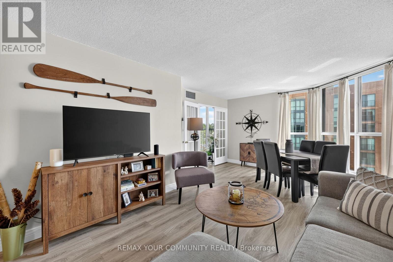1409 - 140 Dunlop Street E Property Photo 16