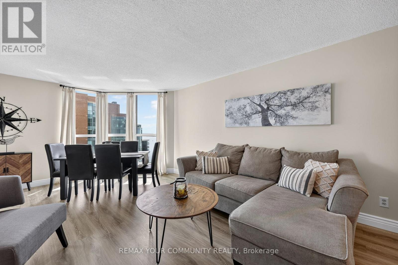 1409 - 140 Dunlop Street E Property Photo 19