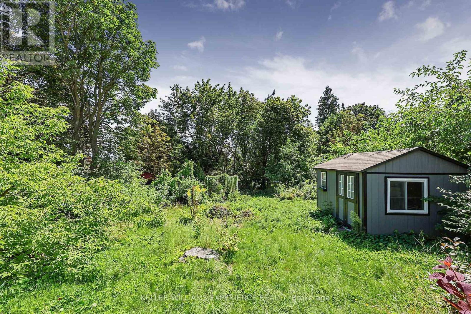29 Collete Crescent Property Photo 21