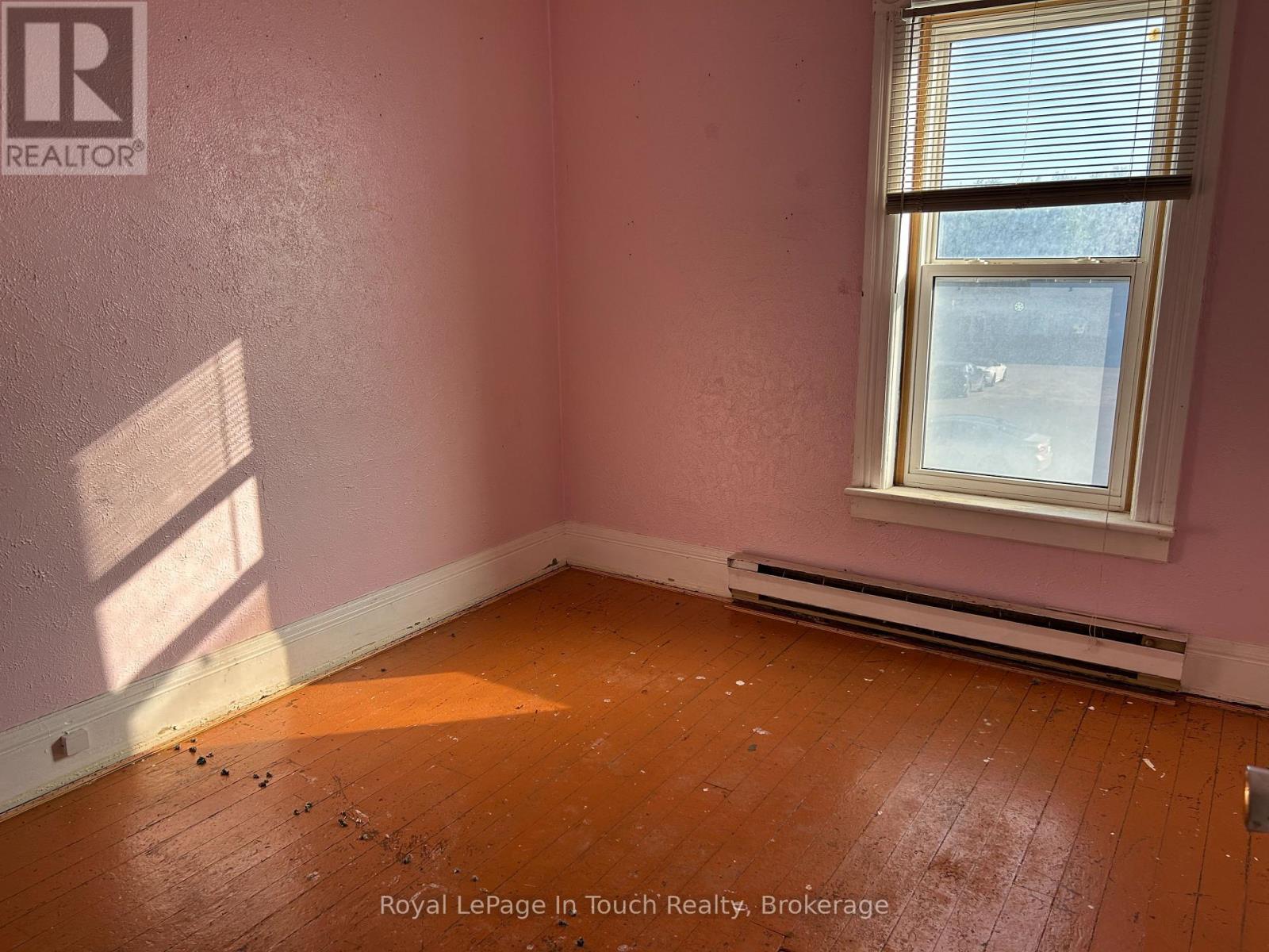 98 Fourth Street Property Photo 8
