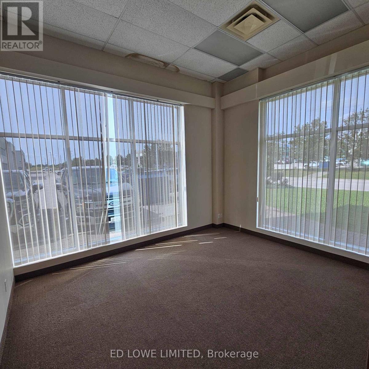 D - 566 Bryne Drive Property Photo 6