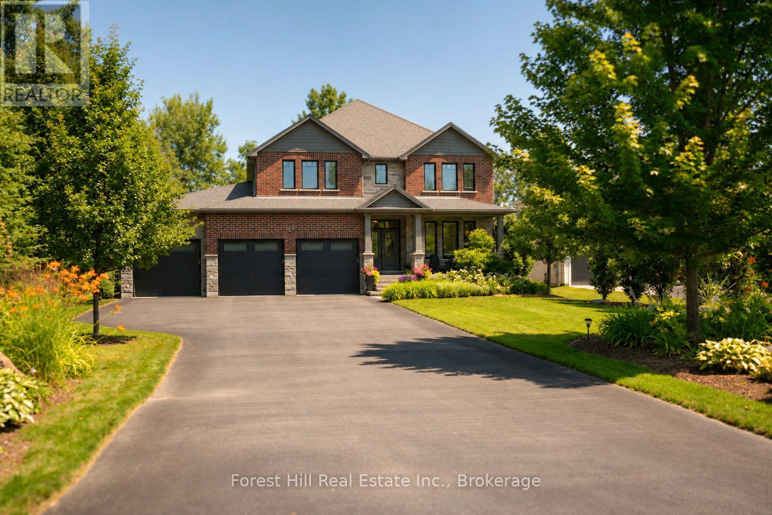155 Glenlake Boulevard Property Photo 1
