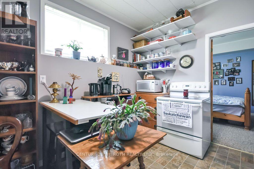 377 Mary Street Property Photo 30