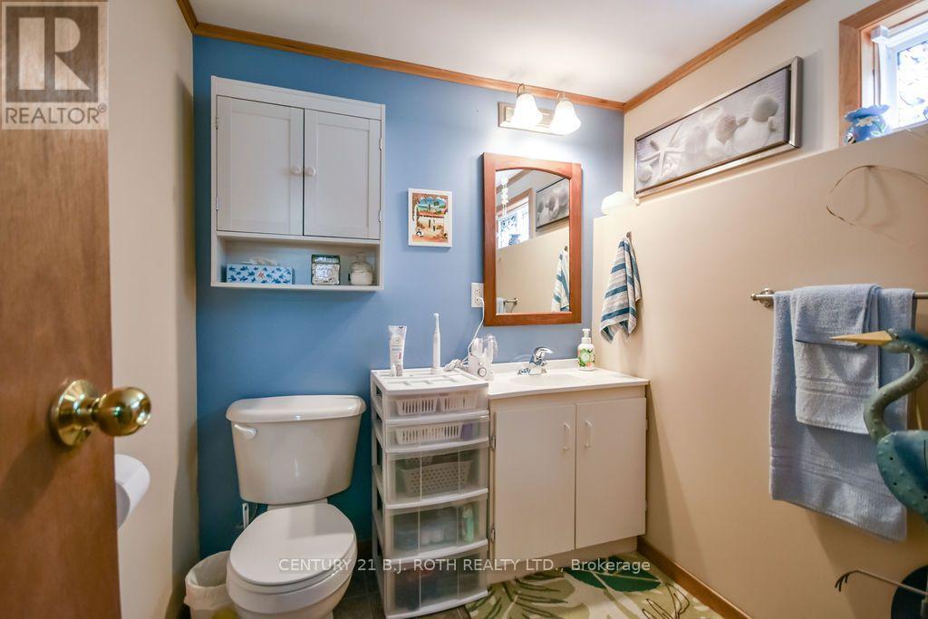 377 Mary Street Property Photo 32