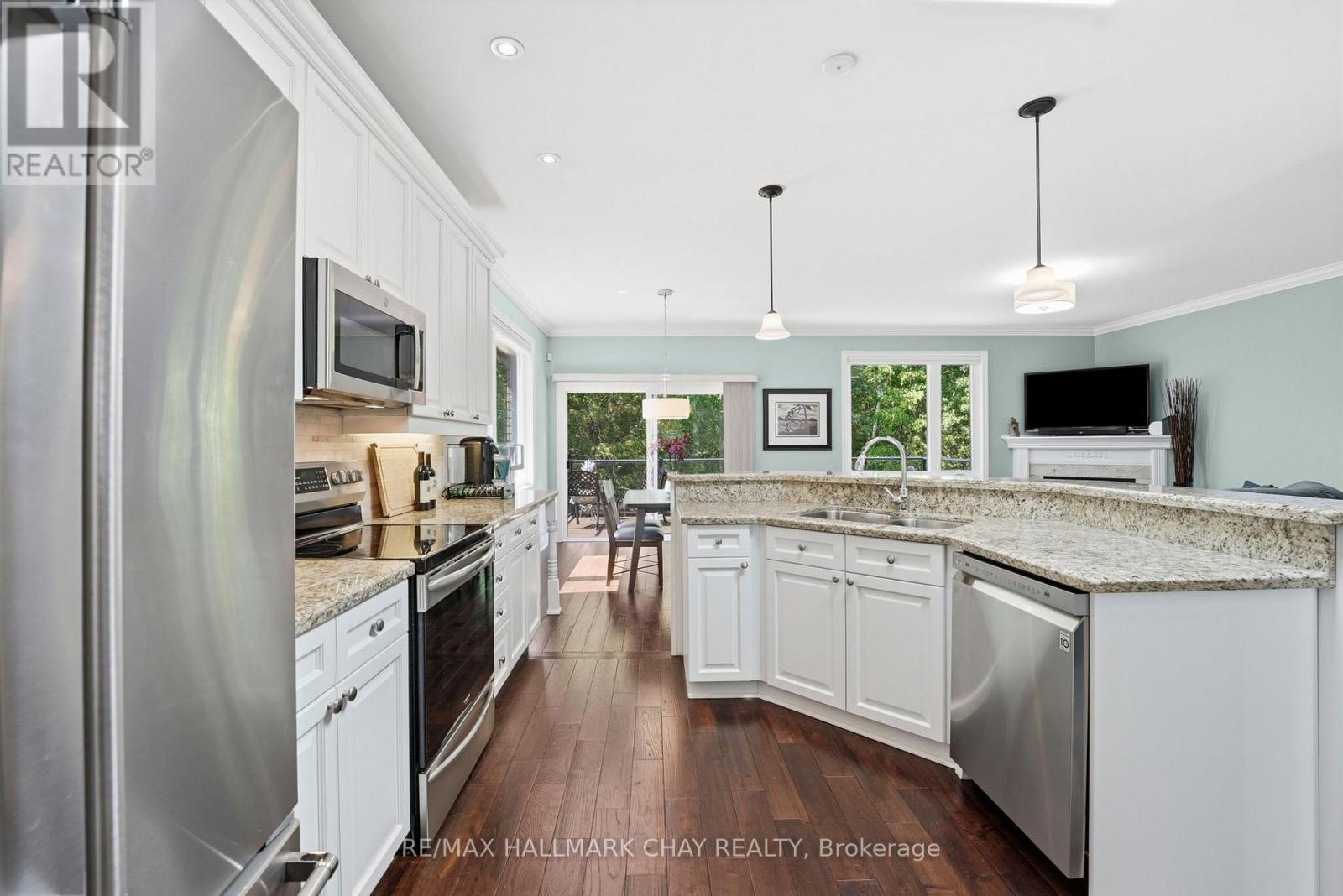 50 Thicketwood Avenue Property Photo 4