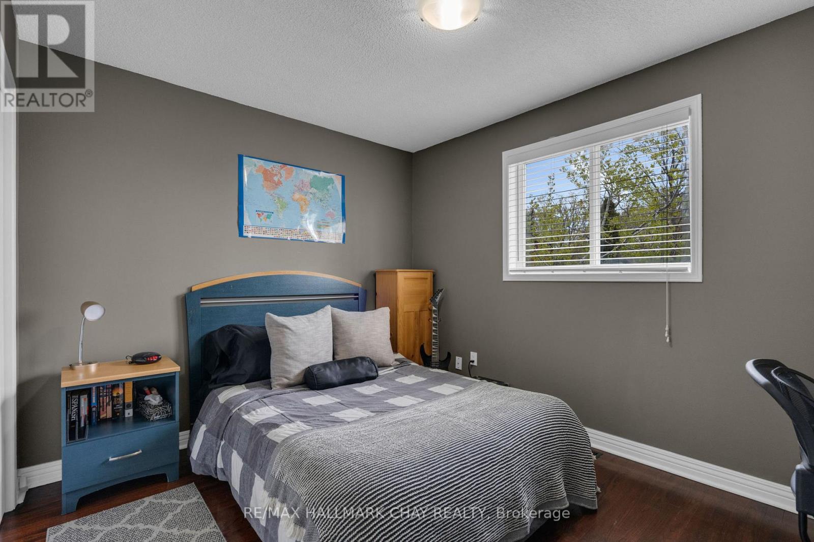 34 Crompton Drive Property Photo 20