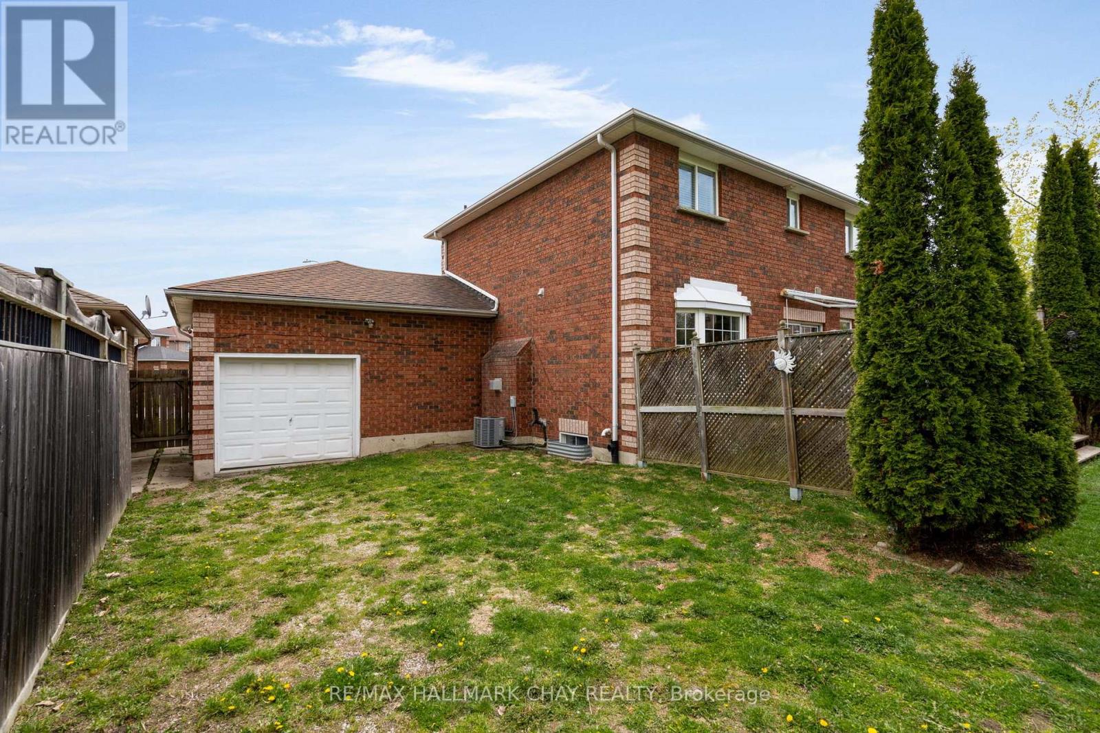 34 Crompton Drive Property Photo 31
