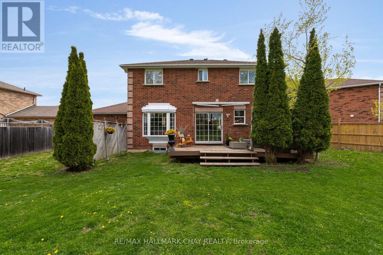 34 Crompton Drive Property Photo 32