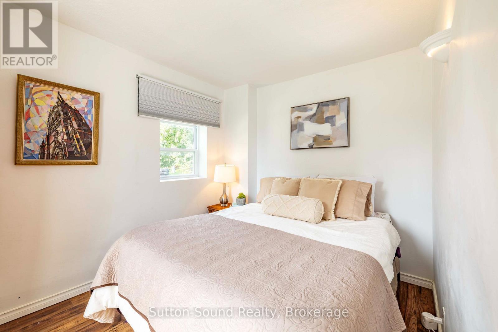 307 Fourth Street W Property Photo 14