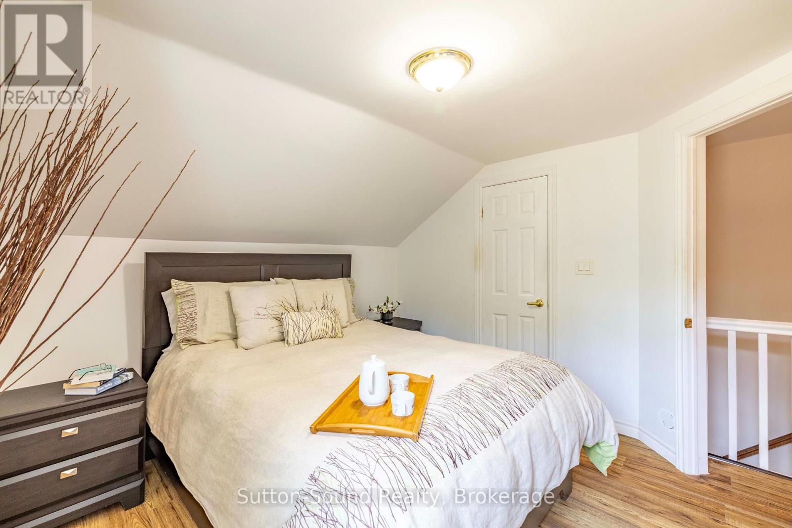 307 Fourth Street W Property Photo 16