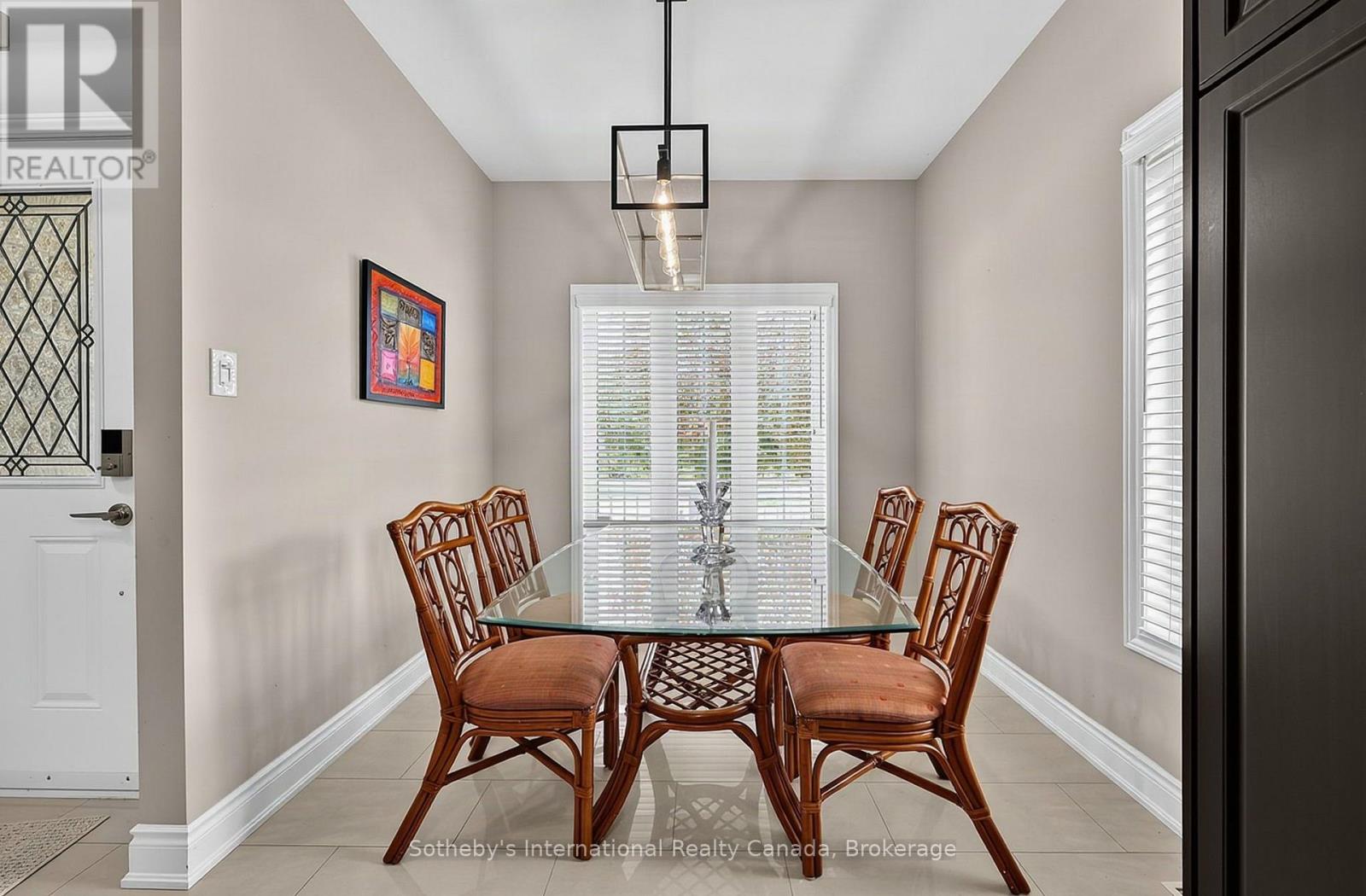 48 Thomas Drive Property Photo 12