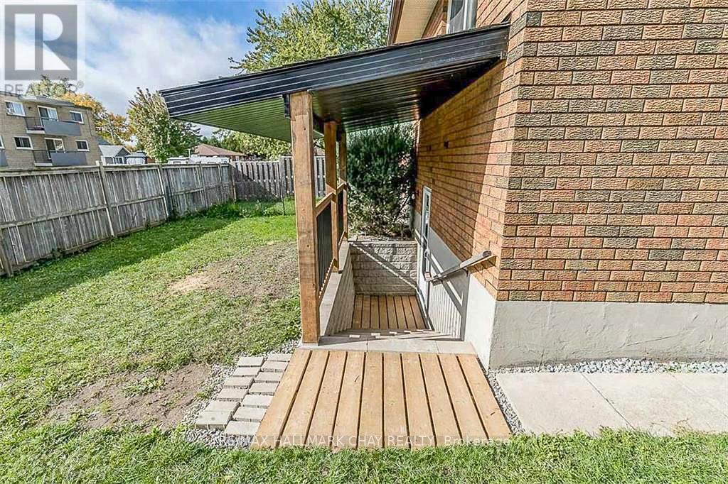 #lower - 3 Buchanan Street Property Photo 2