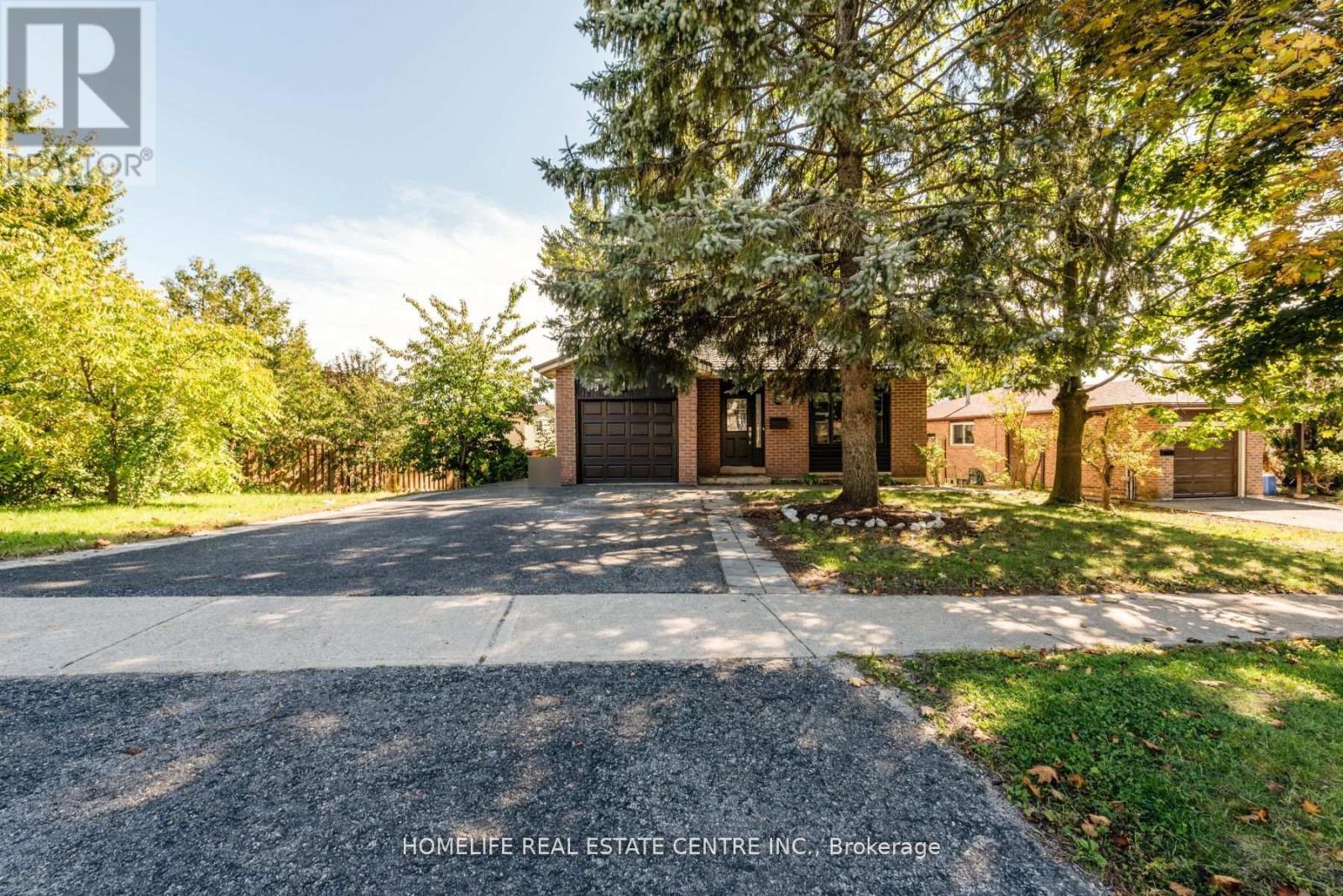 79 Fox Run Property Photo 1