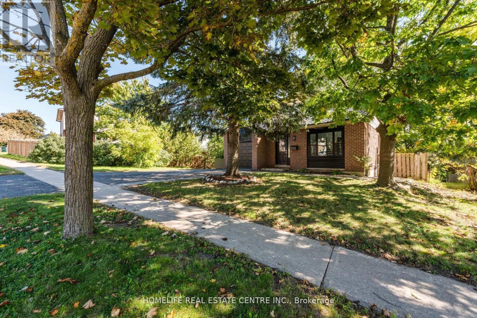 79 Fox Run Property Photo 3