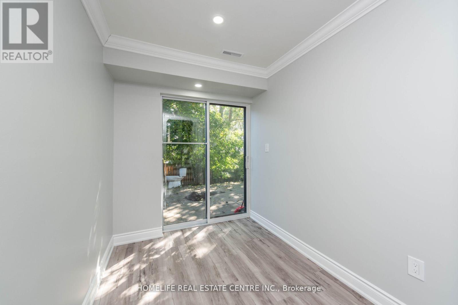 79 Fox Run Property Photo 34