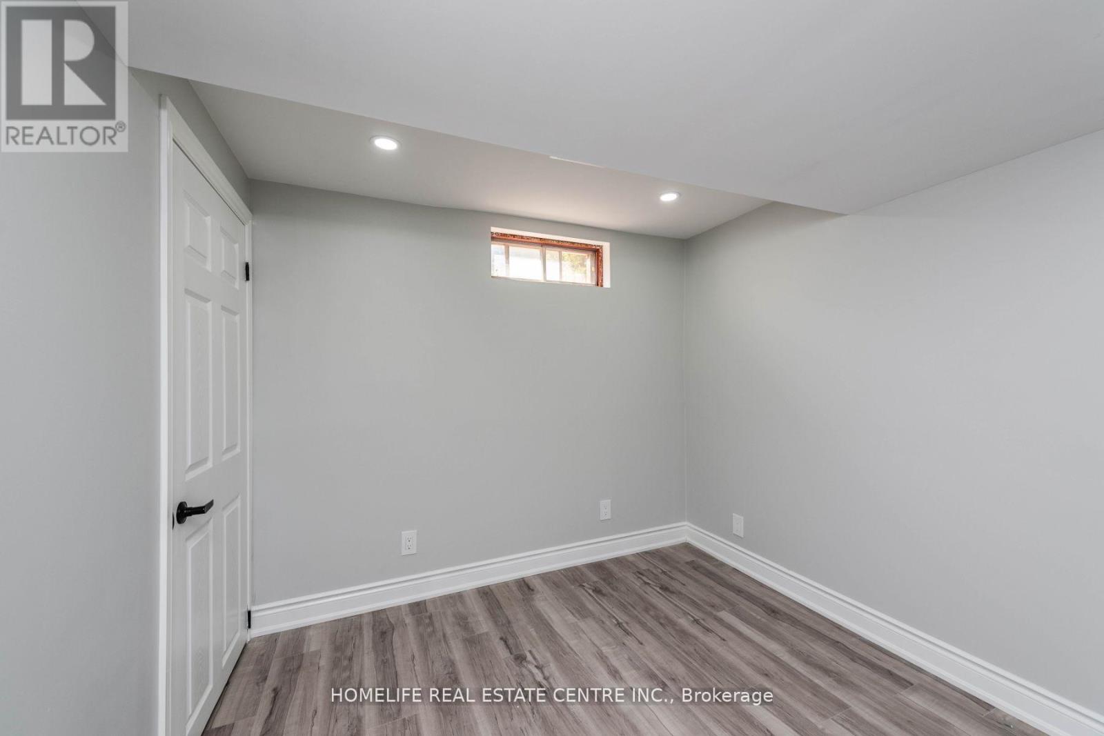 79 Fox Run Property Photo 46