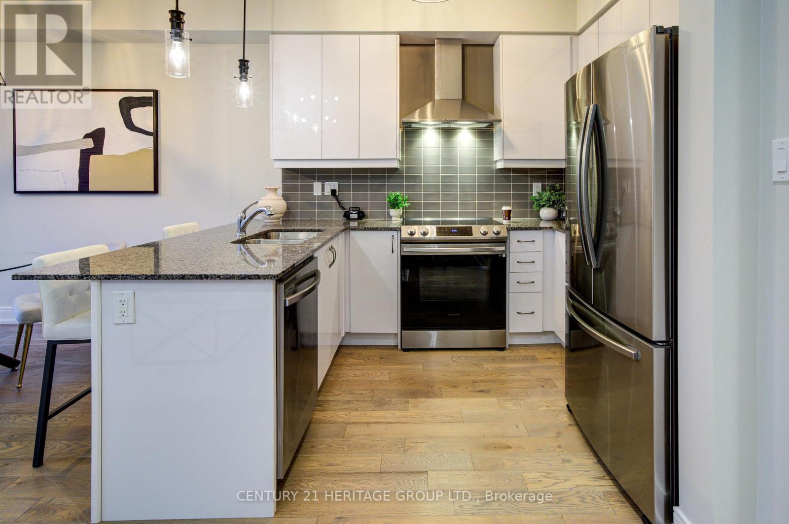 40 Eberhardt Drive Property Photo 13