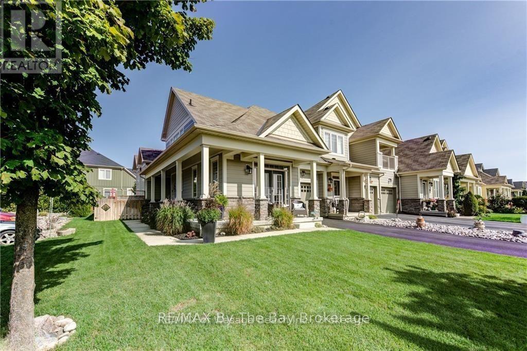300 STONEBRIDGE BOULEVARD Property Photo 1