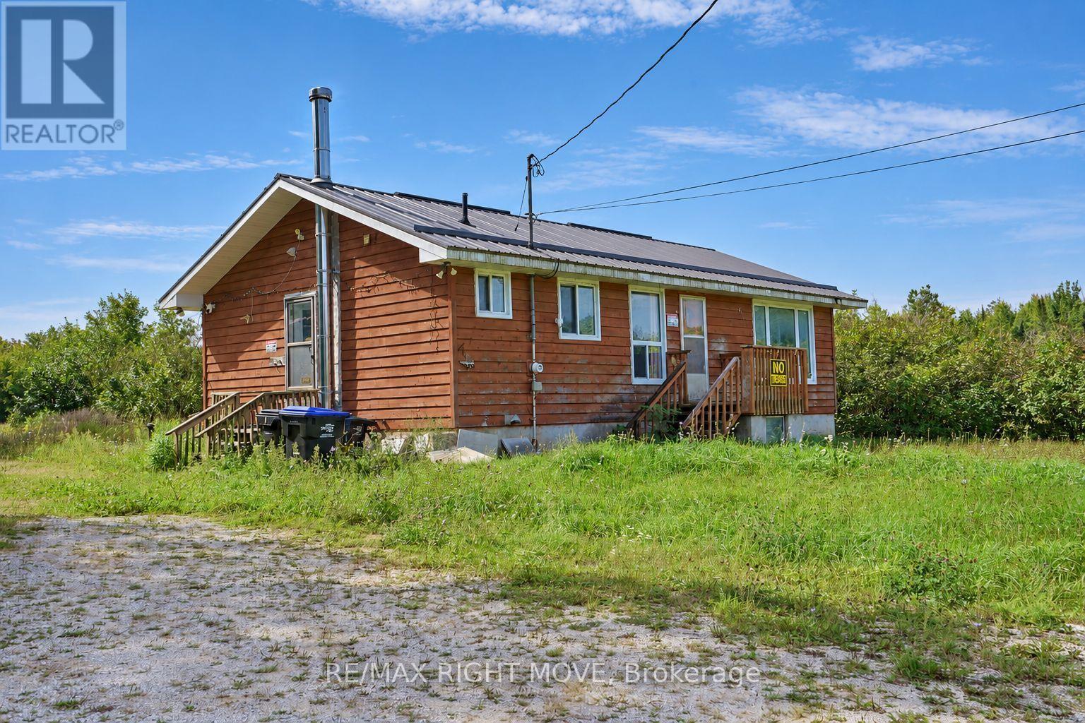 6989 Concession B-c Road Property Photo 5