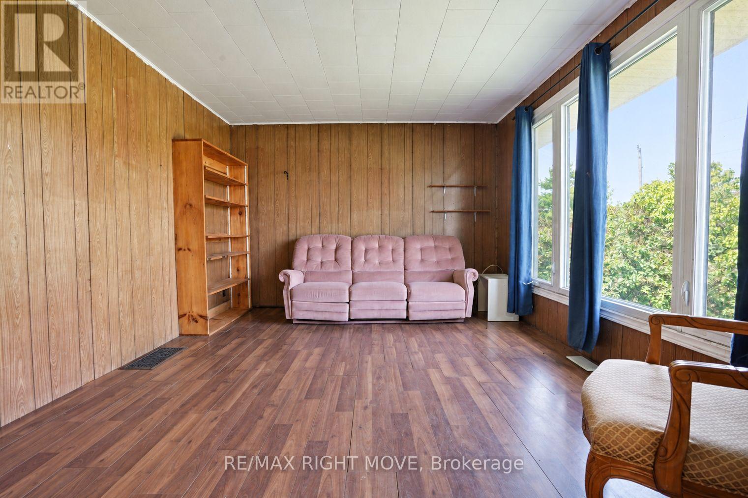 6989 Concession B-c Road Property Photo 10