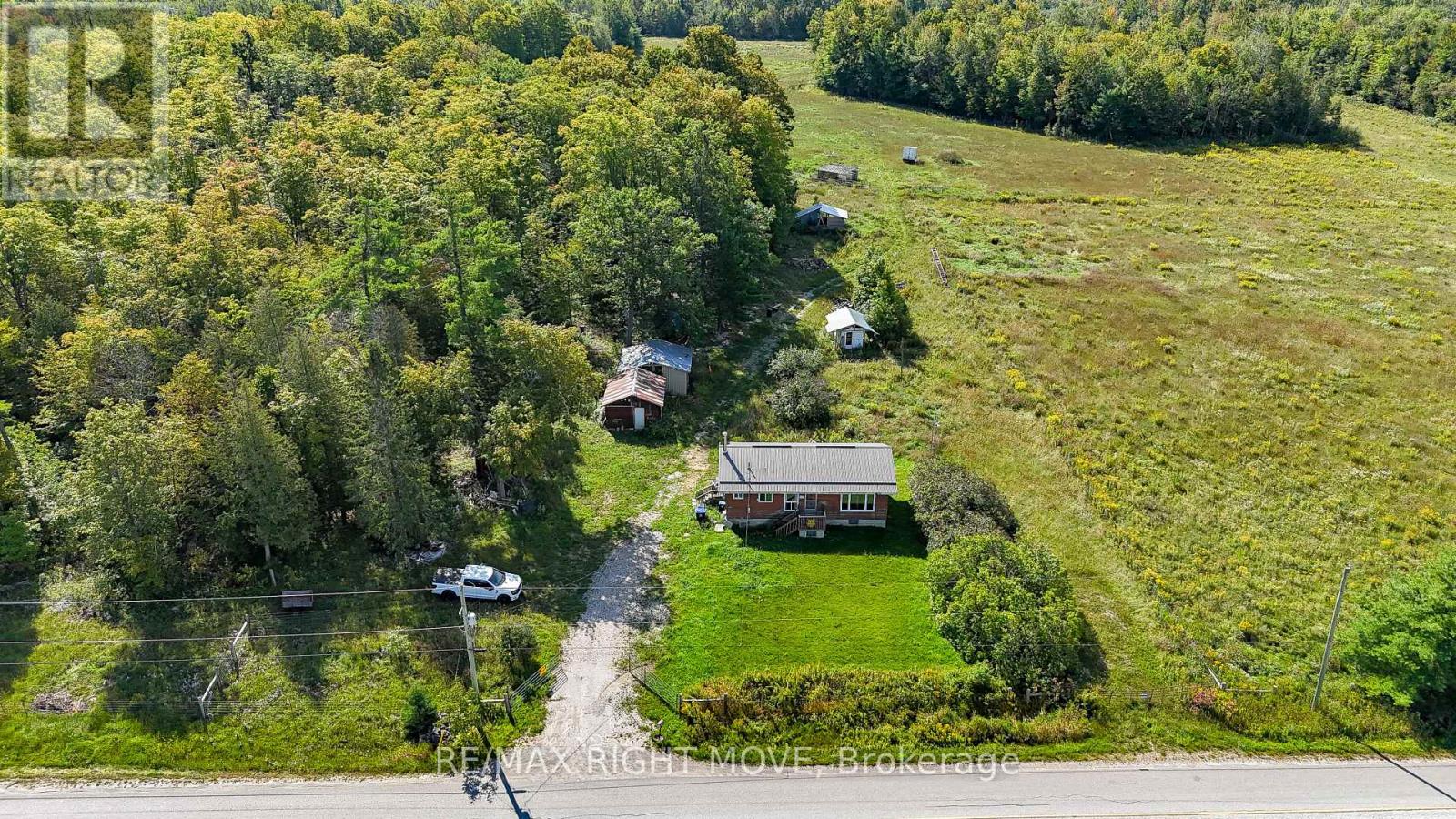 6989 Concession B-c Road Property Photo 24