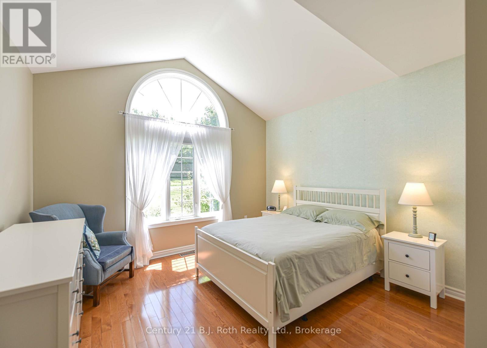 1273 Hawk Ridge Crescent Property Photo 26