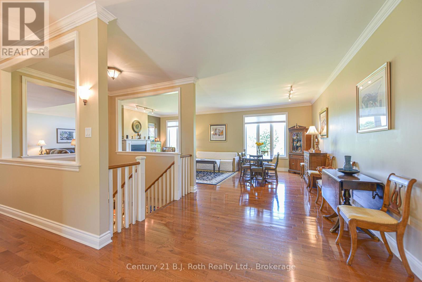 1273 Hawk Ridge Crescent Property Photo 28