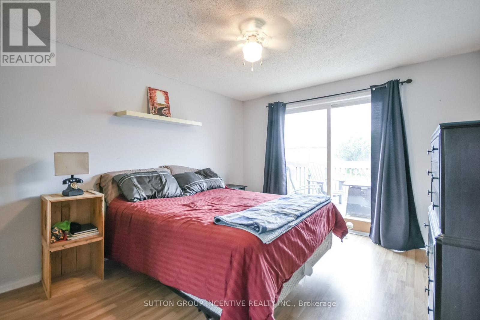 22 Peregrine Road Property Photo 8