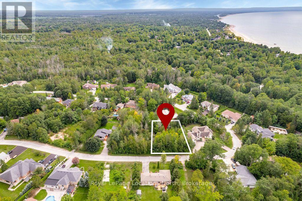 15 BRIDLEWOOD CRESCENT Property Photo 1