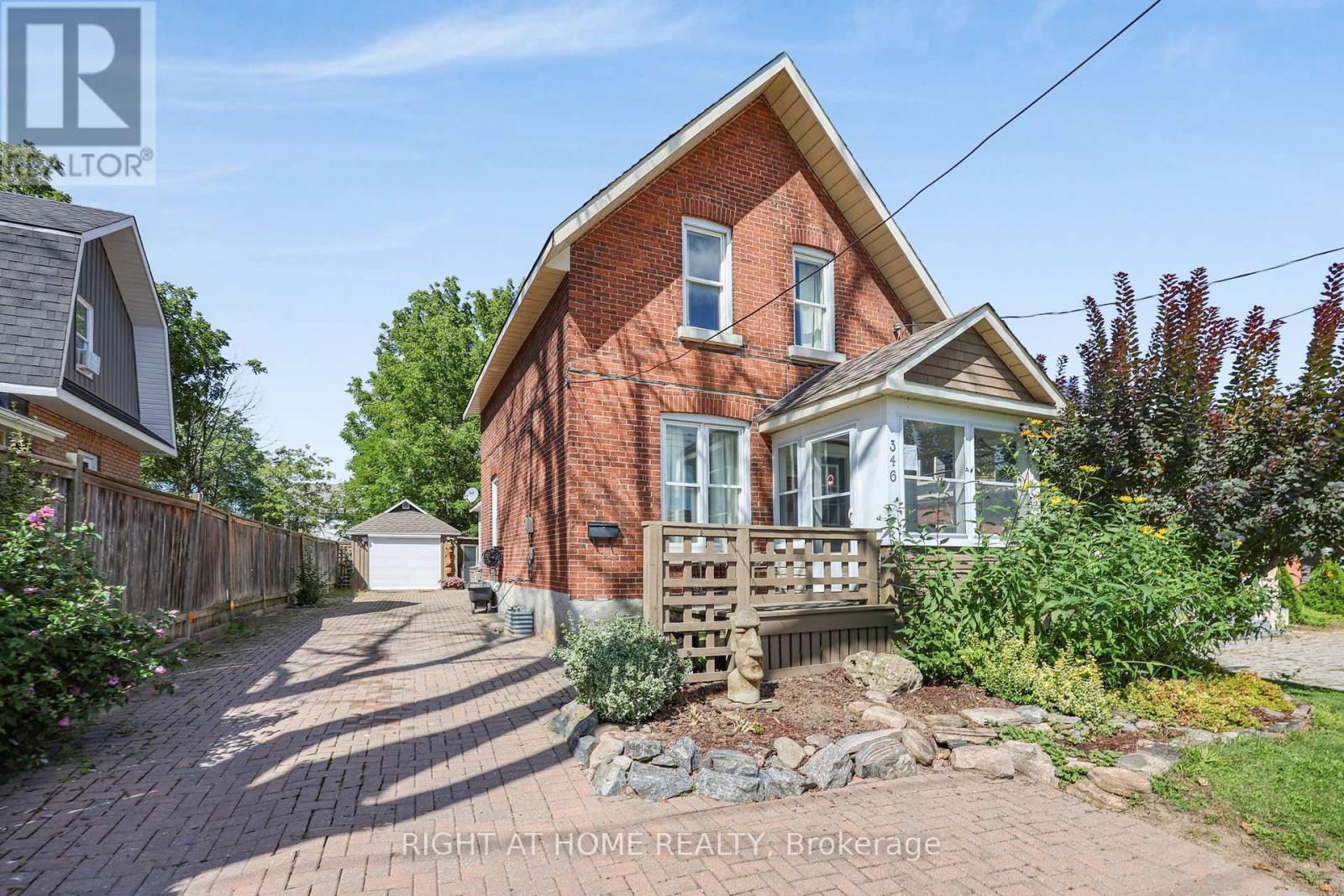 346 BAY STREET Property Photo 1