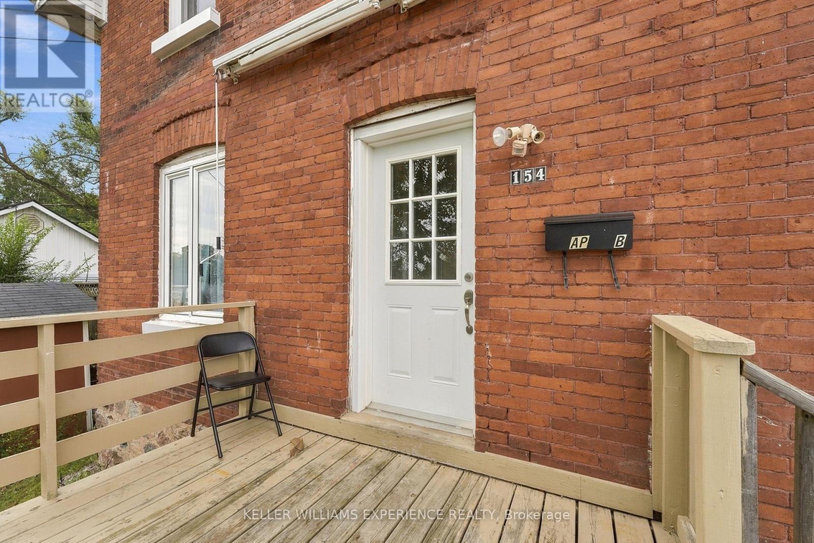 154 Fifth Street Property Photo 2