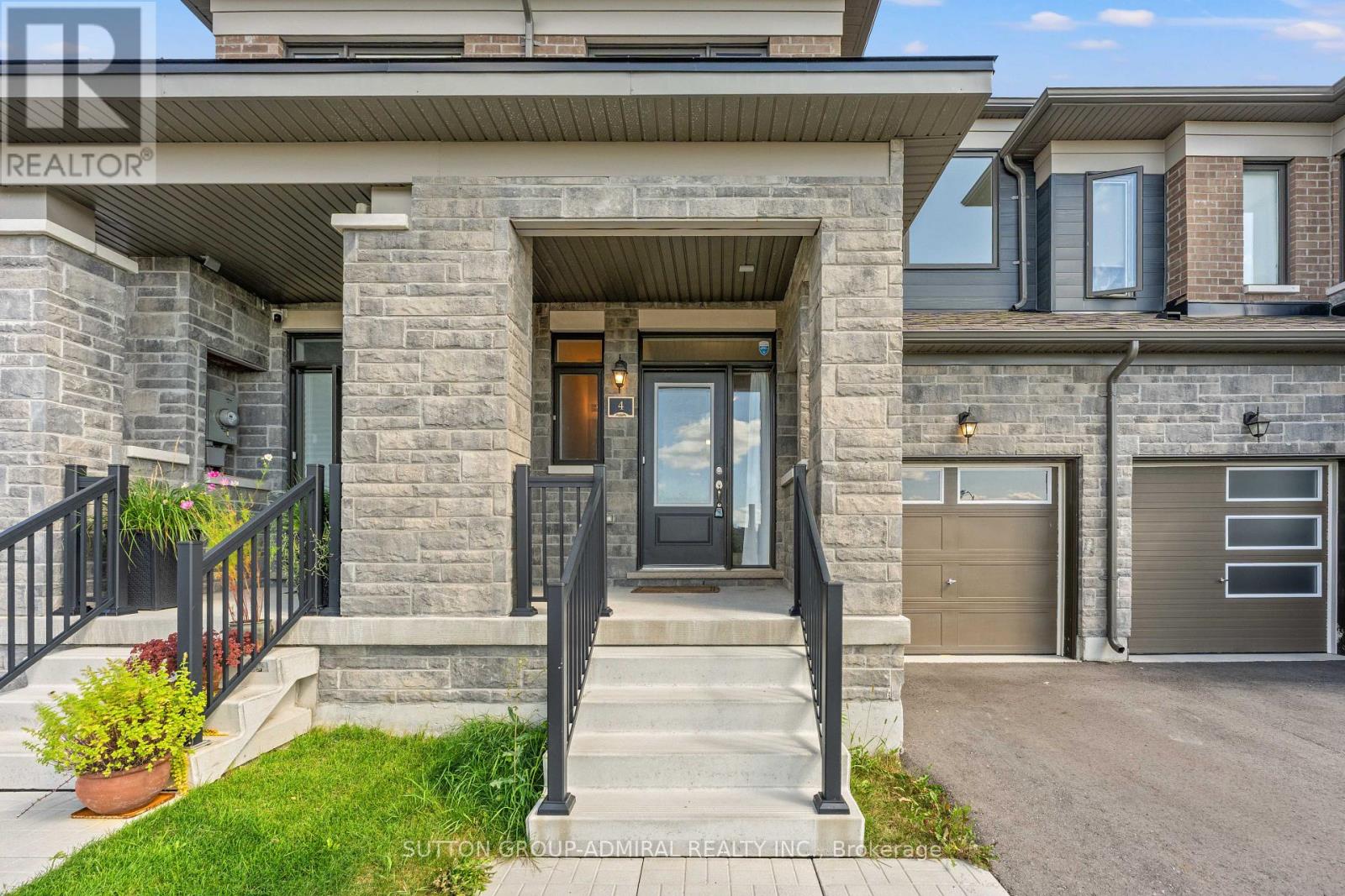 4 Rochester Drive Property Photo 4