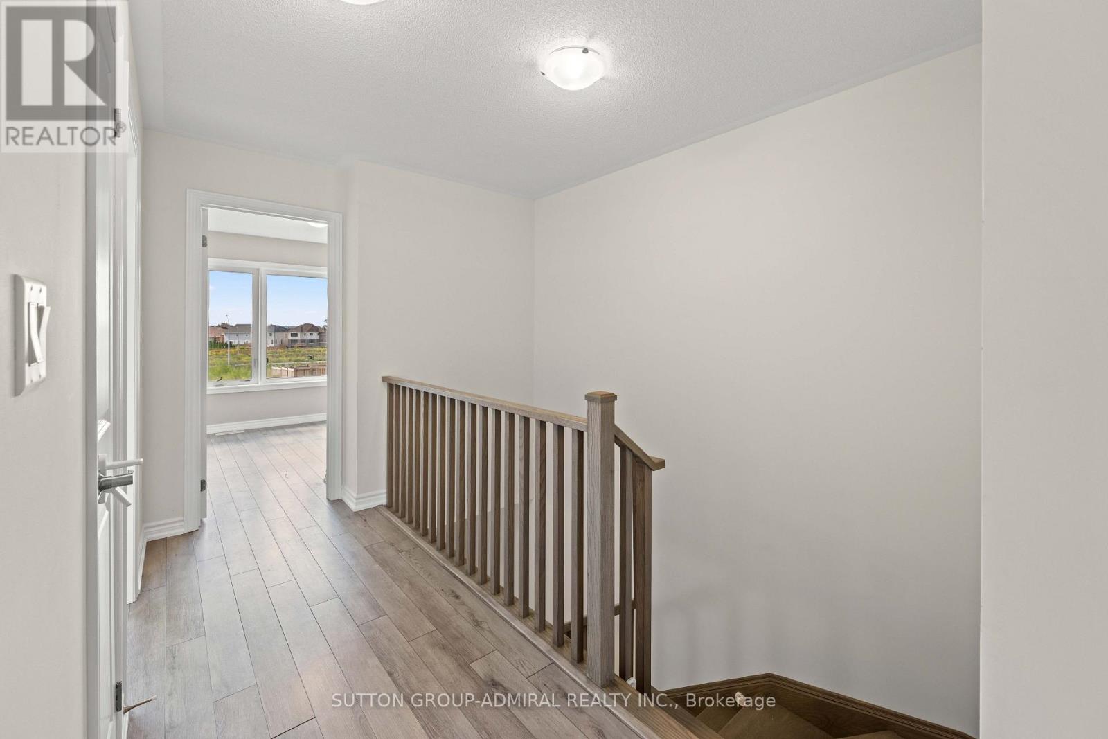 4 Rochester Drive Property Photo 20
