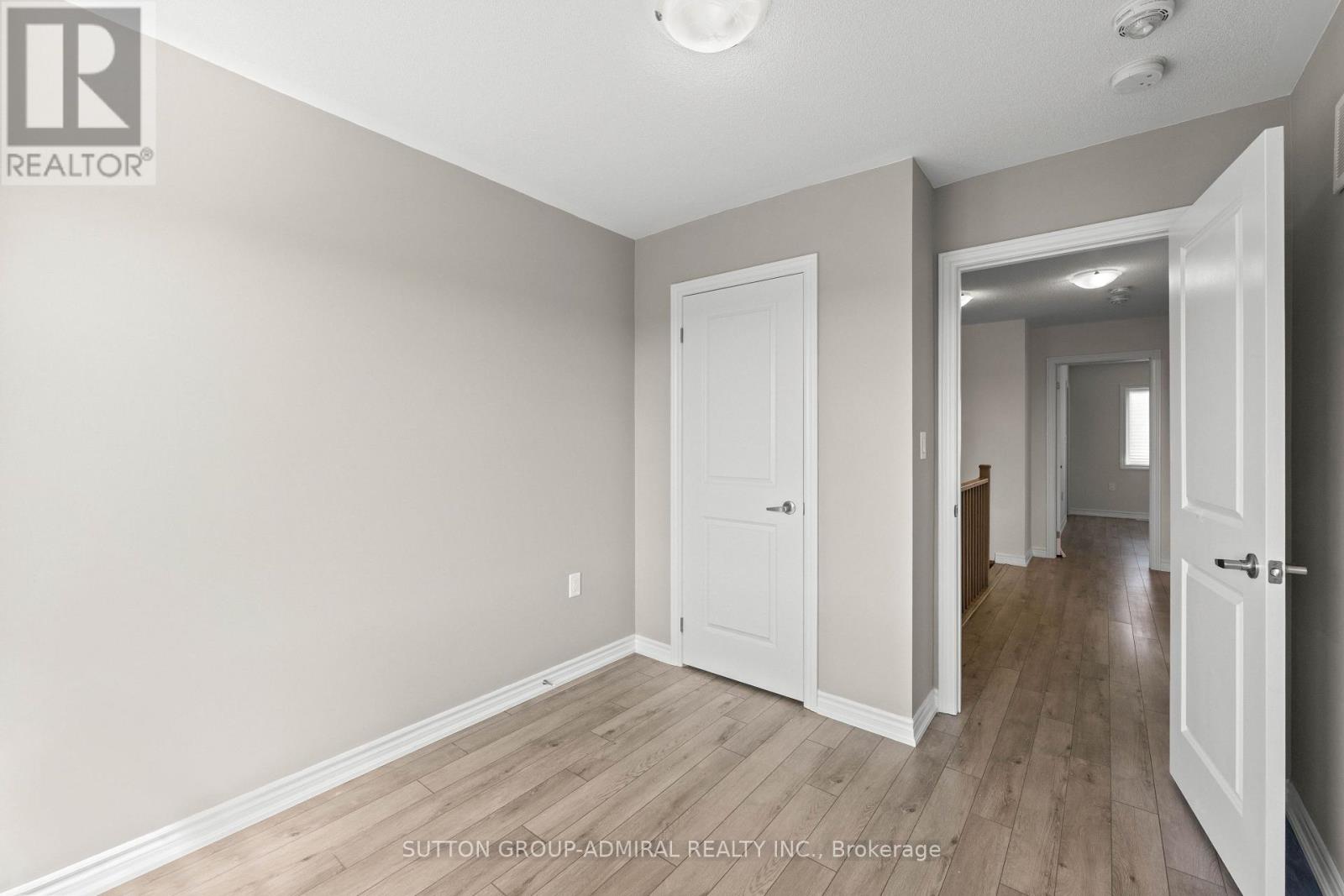4 Rochester Drive Property Photo 30