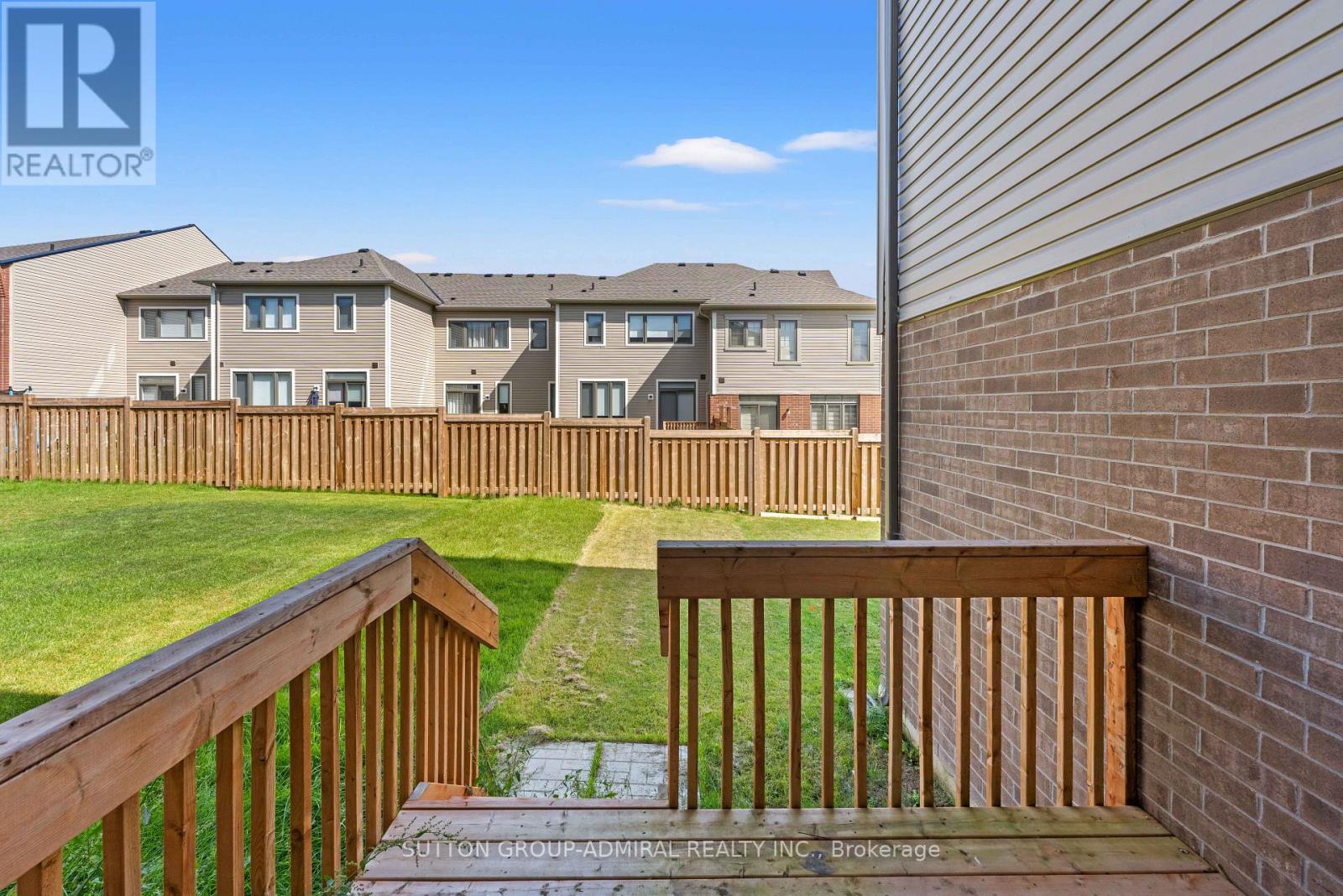 4 Rochester Drive Property Photo 46