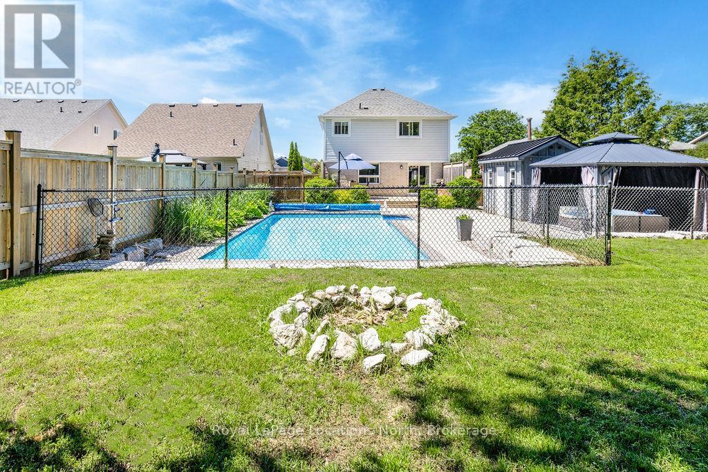 67 Wesley Avenue Property Photo 39